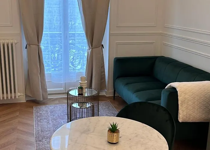 Le Pompon - Centre De *